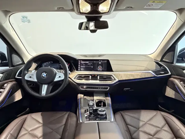 BMW X5 — Фото автомобиля 9
