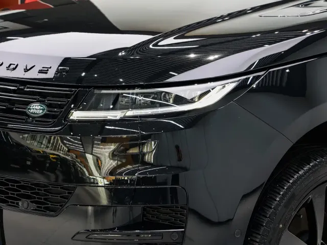 Land Rover Range Rover Sport — Фото автомобиля 8
