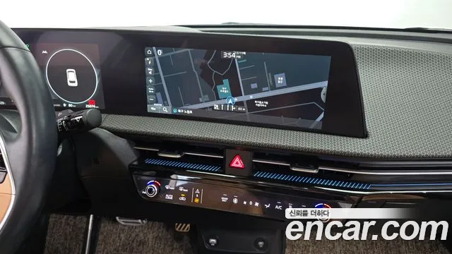Kia EV6 — Фото автомобиля 13