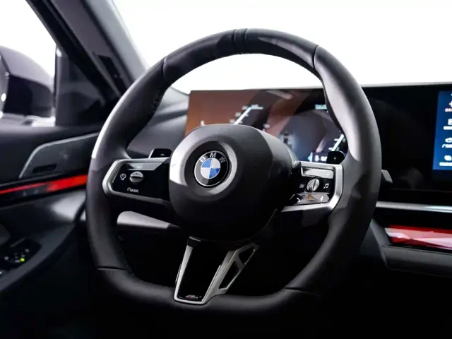 BMW 5 Series — Фото автомобиля 15