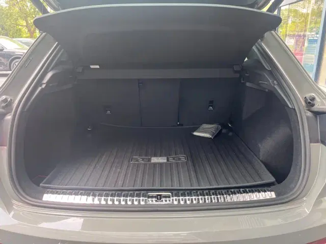 Audi Q3 — Фото автомобиля 11