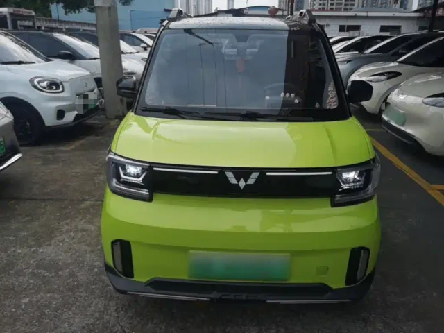 Wuling Hongguang Mini EV — Фото автомобиля 2