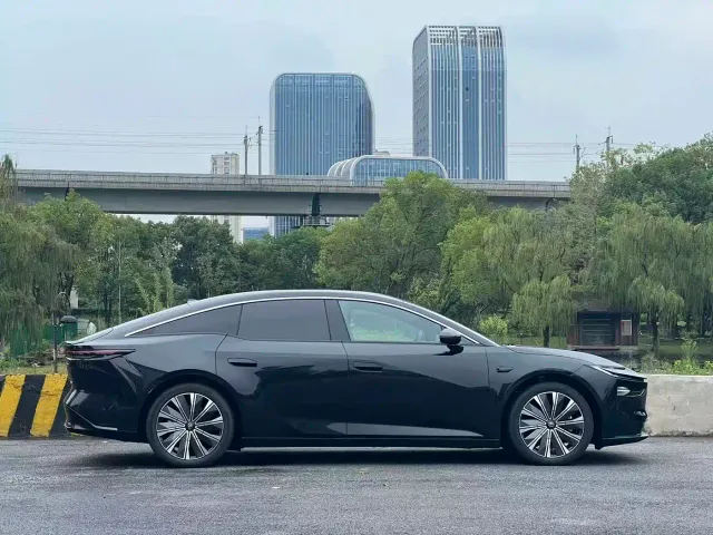 Toyota BoZhi 7 — Фото автомобиля 4