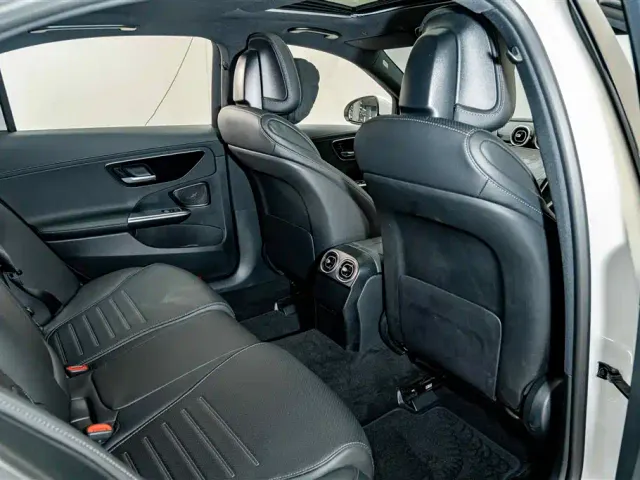 Mercedes-Benz C-Class — Фото автомобиля 19