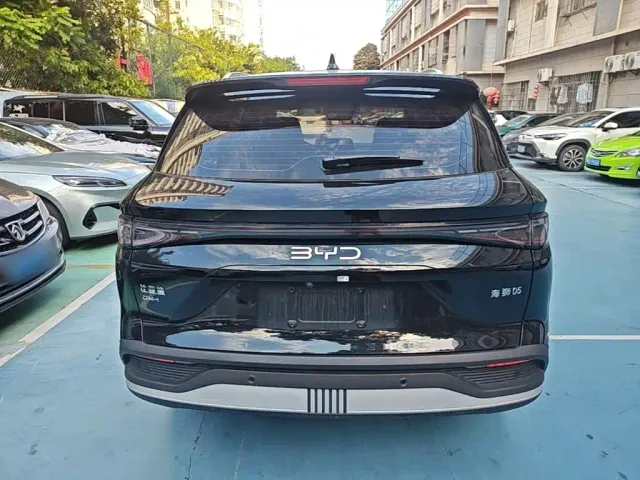 BYD Seal 05 DM-i — Фото автомобиля 5