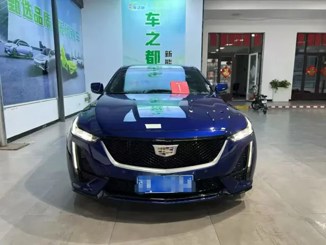 Cadillac CT5 — Фото автомобиля 2