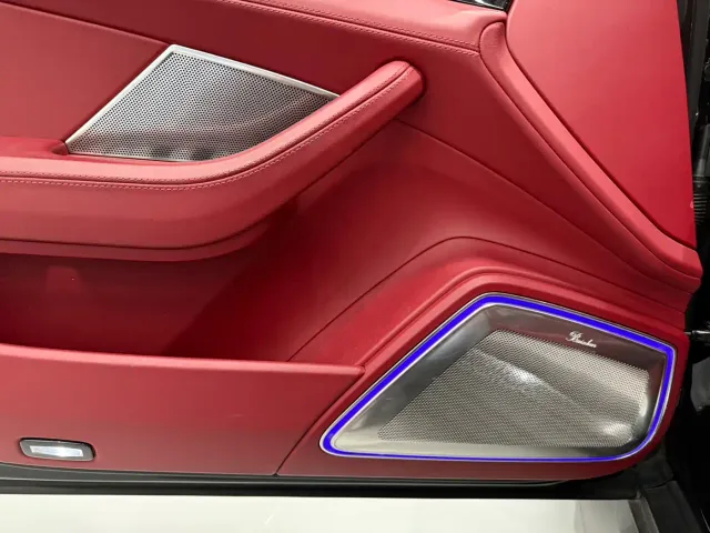 Porsche Panamera — Фото автомобиля 17