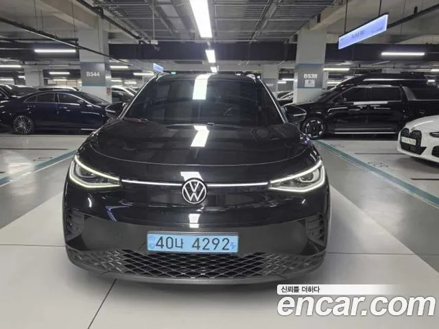 Volkswagen ID.4 — Фото автомобиля 2
