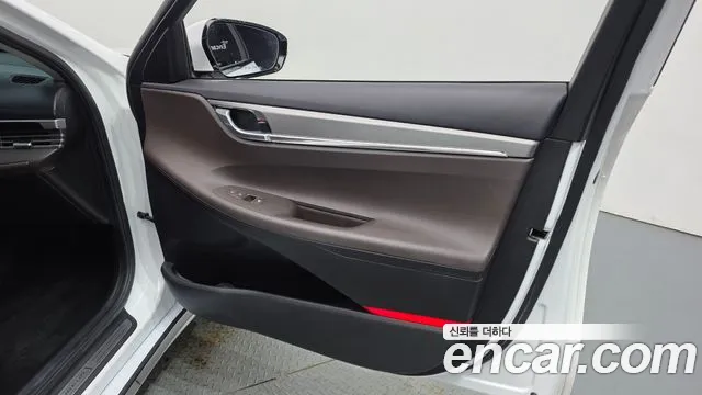 Hyundai Grandeur — Фото автомобиля 23