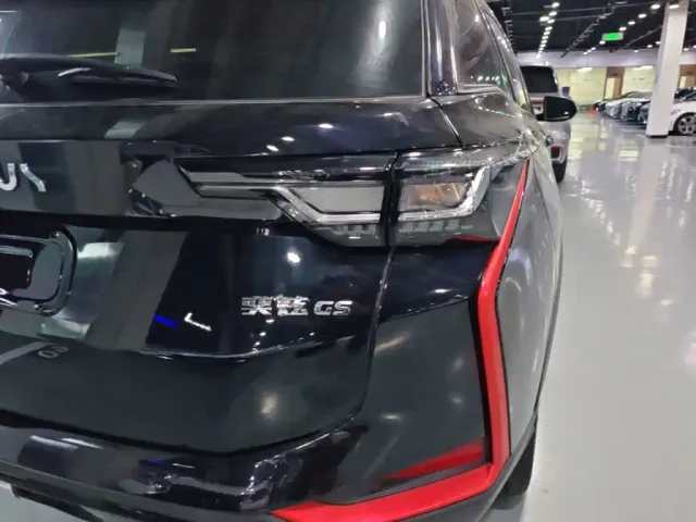 Dongfeng Yixuan GS — Фото автомобиля 7