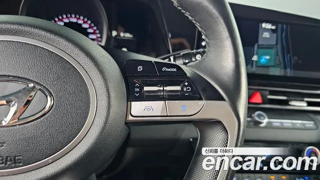 Hyundai AVANTE Avante (CN7) — Фото автомобиля 15