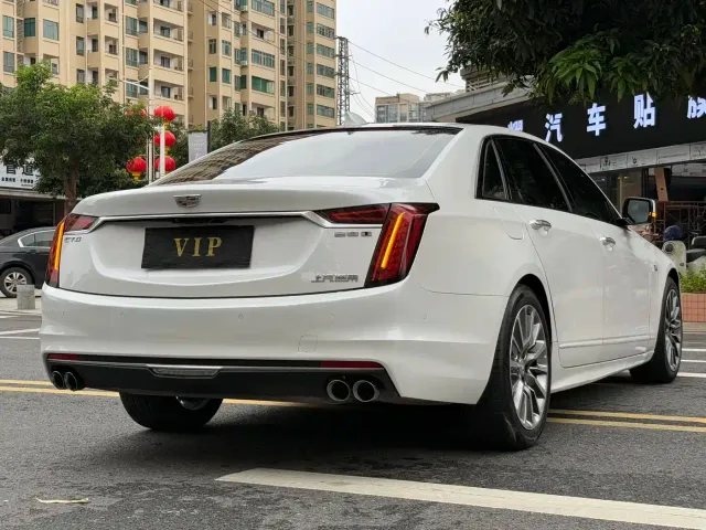Cadillac CT6 — Фото автомобиля 6