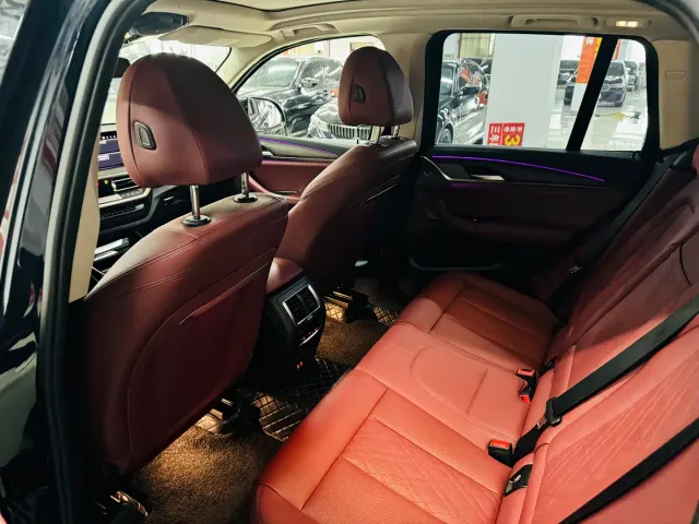 BMW X3 — Фото автомобиля 5