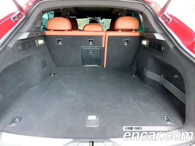 Maserati Levante — Фото автомобиля 17