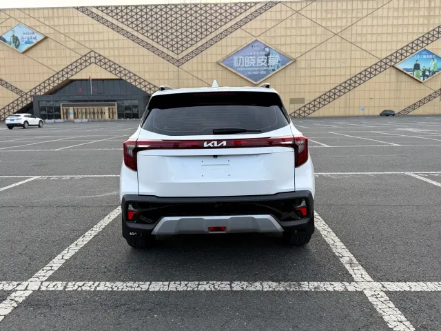 Kia Seltos — Фото автомобиля 5