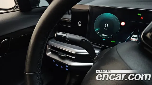 Hyundai Grandeur GN7 — Фото автомобиля 27