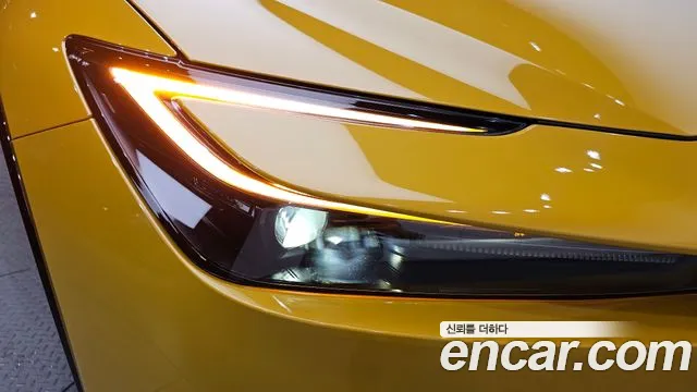 Toyota Prius — Фото автомобиля 22