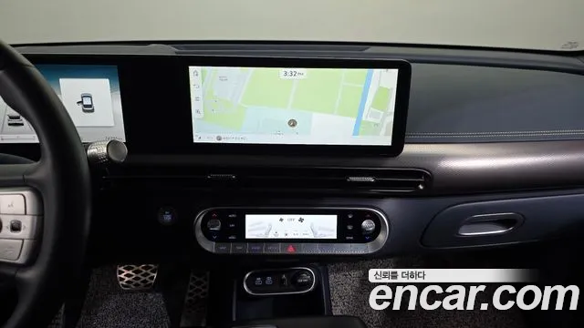 Genesis GV60 — Фото автомобиля 14