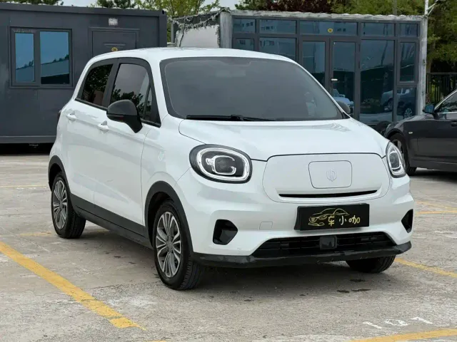 Leapmotor T03 — Фото автомобиля 3