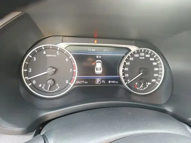 Nissan Sylphy — Фото автомобиля 11