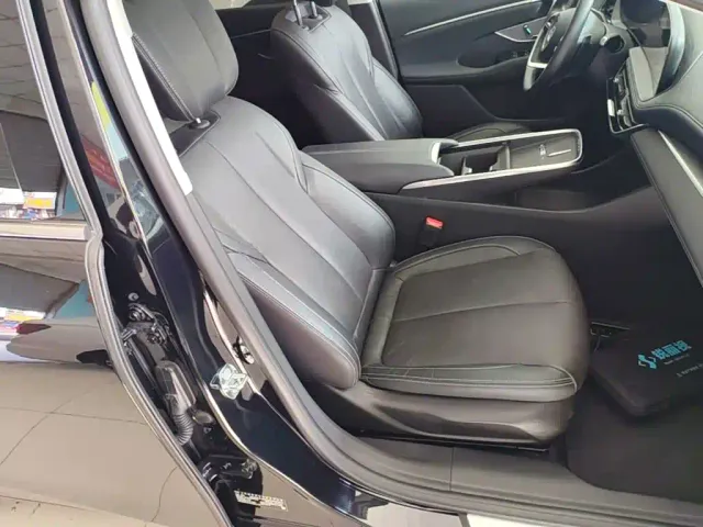 Buick LaCrosse — Фото автомобиля 24