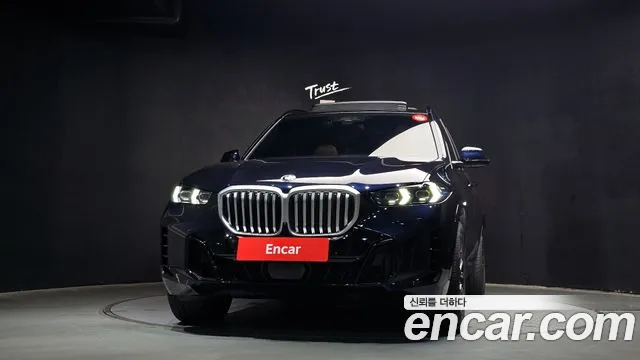 BMW X5 xDrive 40i M Sport — Фото автомобиля 3