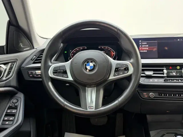 BMW 2 Series — Фото автомобиля 14