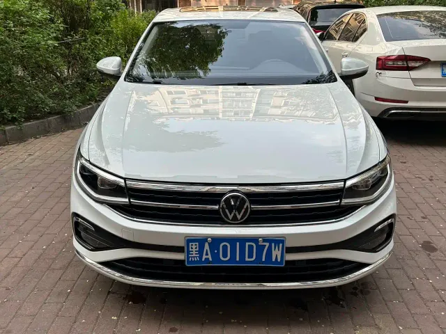 Volkswagen Bora — Фото автомобиля 2