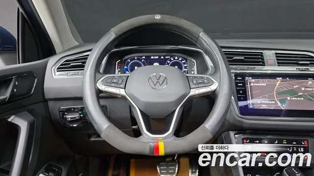 Volkswagen Tiguan Generation 2 — Фото автомобиля 14