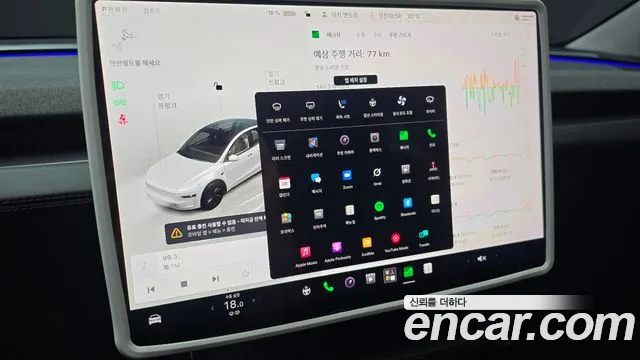 Tesla Model Y — Фото автомобиля 18