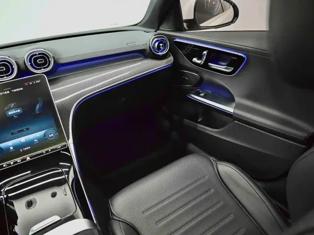 Mercedes-Benz C-Class — Фото автомобиля 22