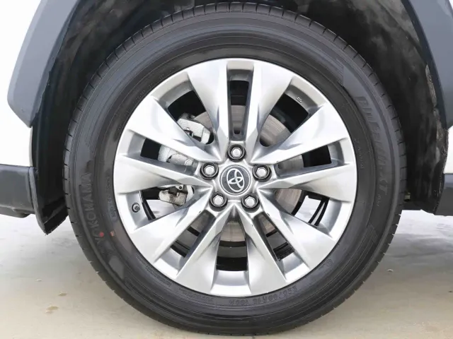 Toyota Wildlander — Фото автомобиля 13