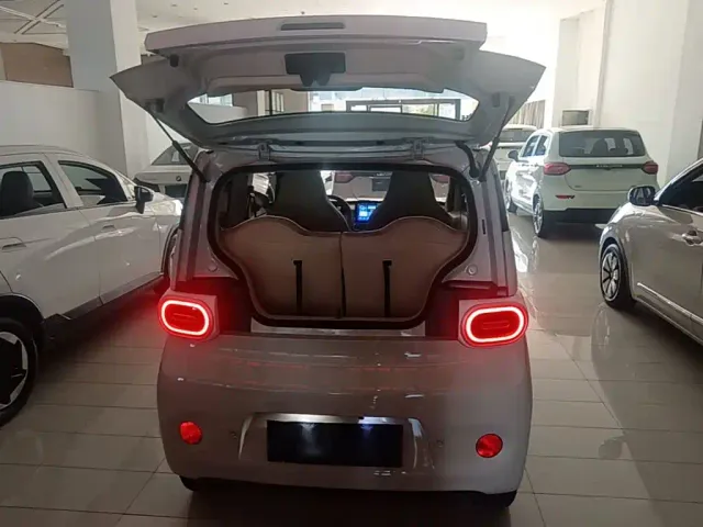 Wuling Hongguang Mini EV — Фото автомобиля 18