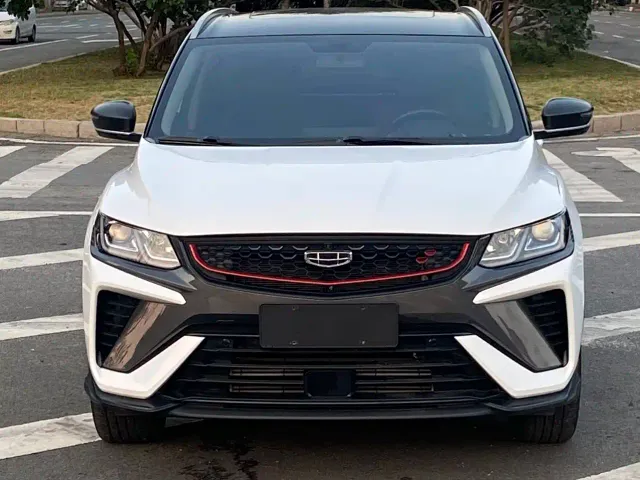 Geely Binyue — Фото автомобиля 3