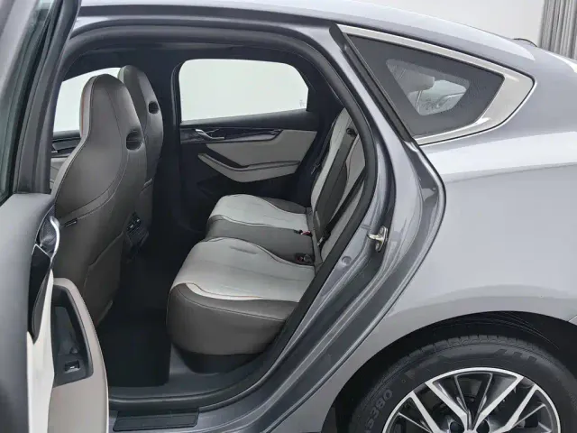 BYD Qin PLUS — Фото автомобиля 15