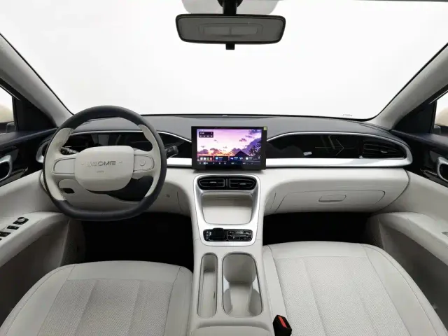 Geely Starry Wish — Фото автомобиля 5