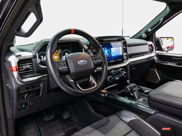 Ford F-150 Raptor — Фото автомобиля 16