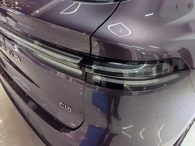 Leapmotor C10 — Фото автомобиля 16
