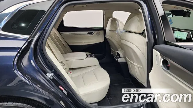 Hyundai Grandeur Новый Grandeur IG — Фото автомобиля 10