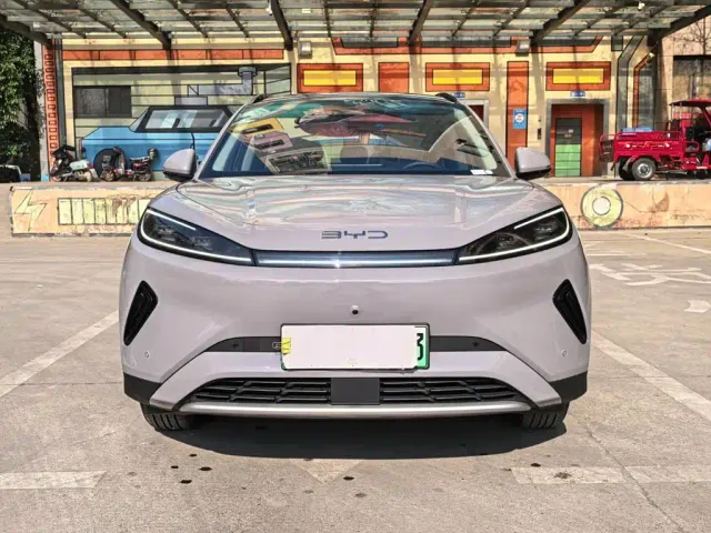 BYD Sealion 05 EV — Фото автомобиля 2