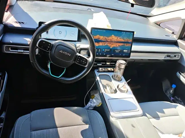 GAC Aion Y — Фото автомобиля 12