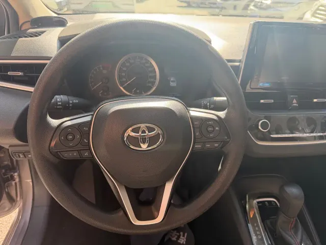 Toyota Corolla — Фото автомобиля 11