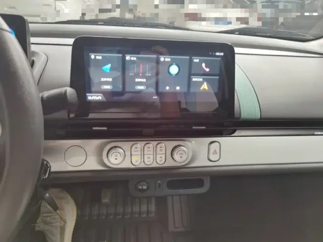 Changan Lumin — Фото автомобиля 12