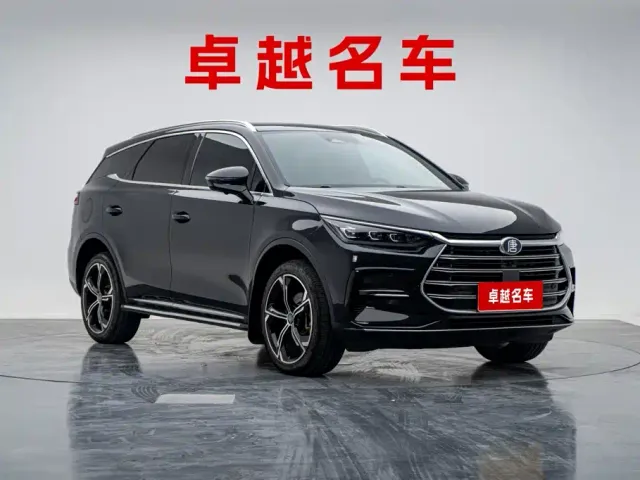BYD Tang — Фото автомобиля 5