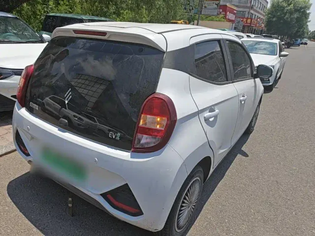 JMEV Xiaoqilin — Фото автомобиля 6