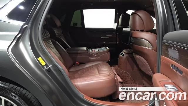 Genesis G90 RS4 — Фото автомобиля 18