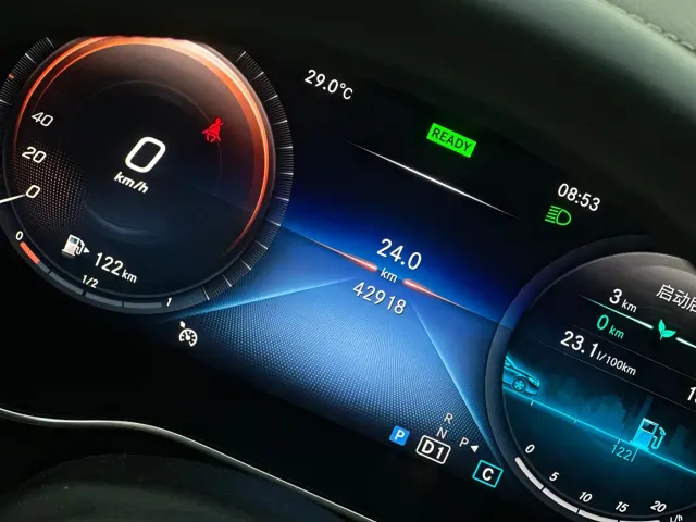 Mercedes-Benz C-Class — Фото автомобиля 16