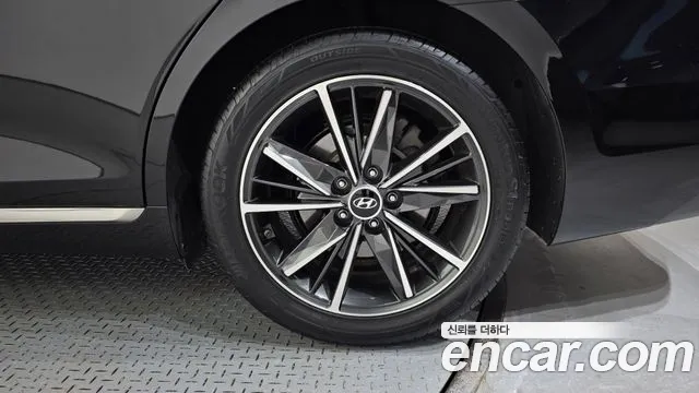 Hyundai Grandeur Grandeur (New) — Фото автомобиля 6
