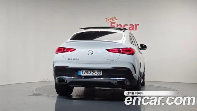Mercedes-Benz GLE-Class — Фото автомобиля 4