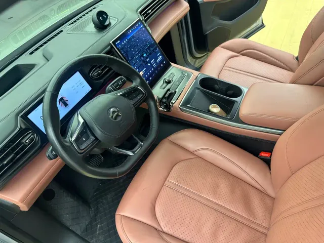 Nio EC6 — Фото автомобиля 6